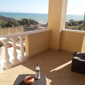 Al Faro Bed & Breakfast